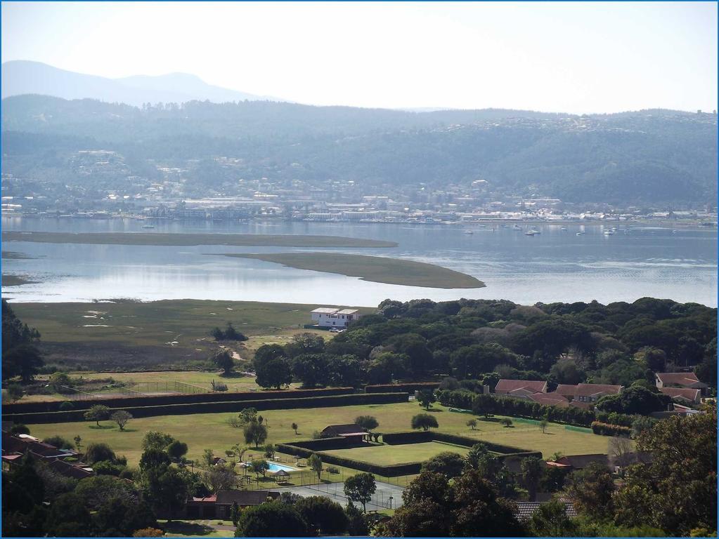 Brenton Lake Holiday Cottages Exterior photo