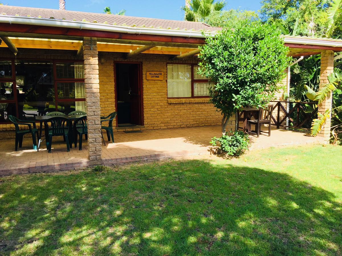 Brenton Lake Holiday Cottages Exterior photo